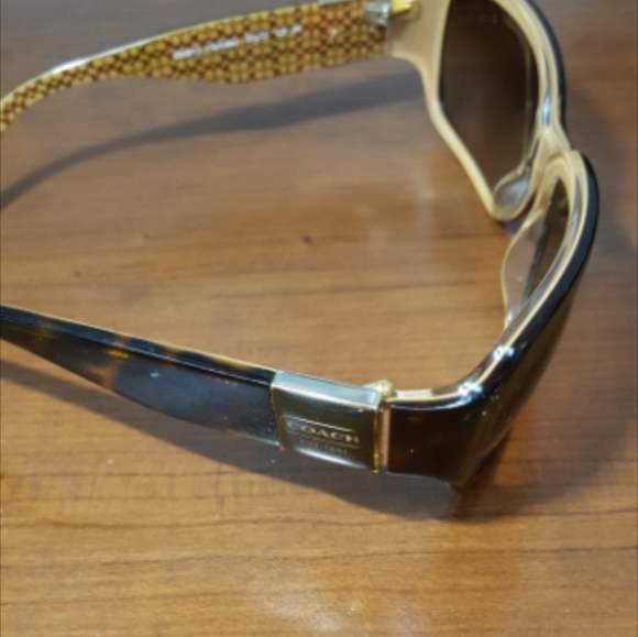 Coach Sunglasses - Picture 3 of 8